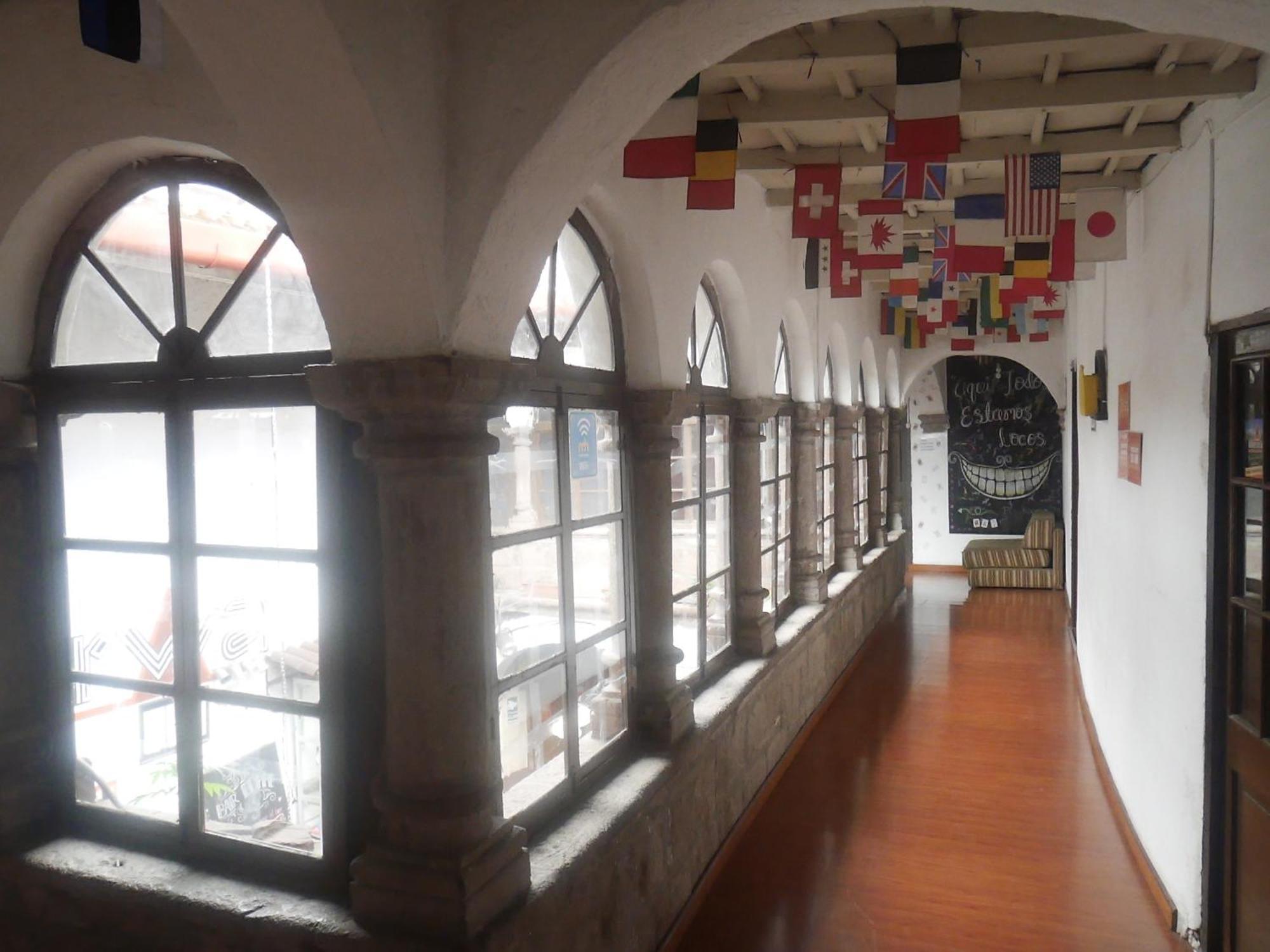 Pirwa Backpackers Colonial Albergue