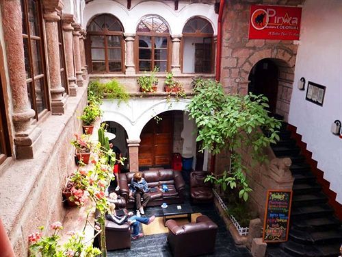 Pirwa Backpackers Colonial Albergue Cusco